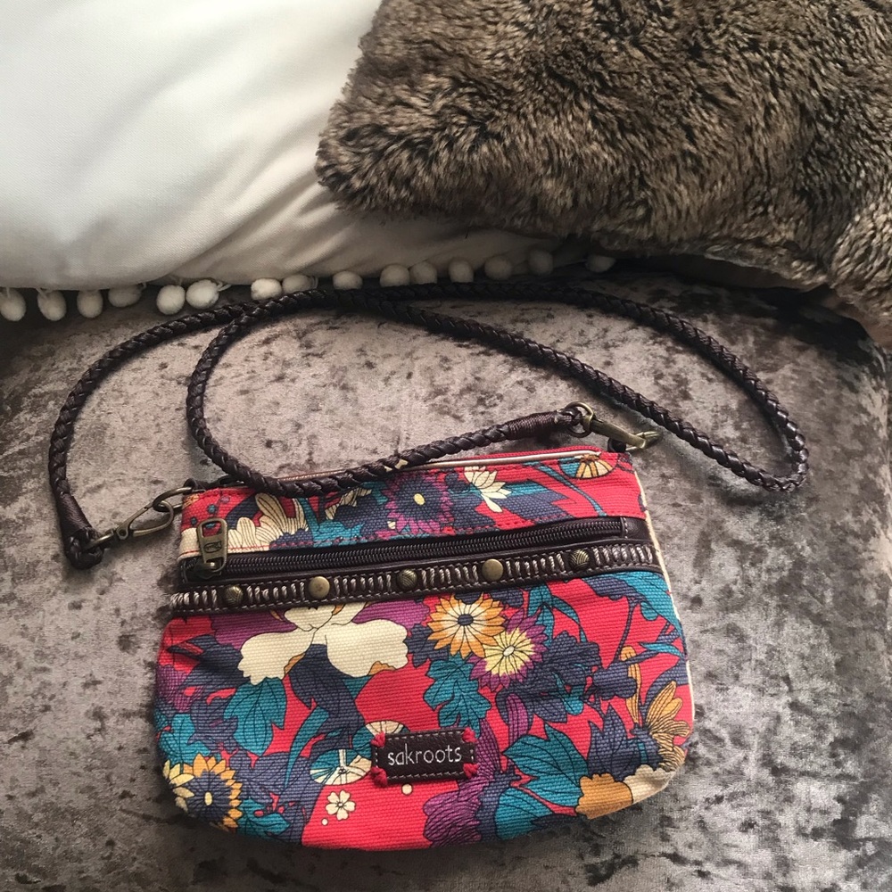 Sakroots crossbody purse bag peace